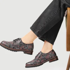 Lace-Up Block Heel Shoes - Black Paisley