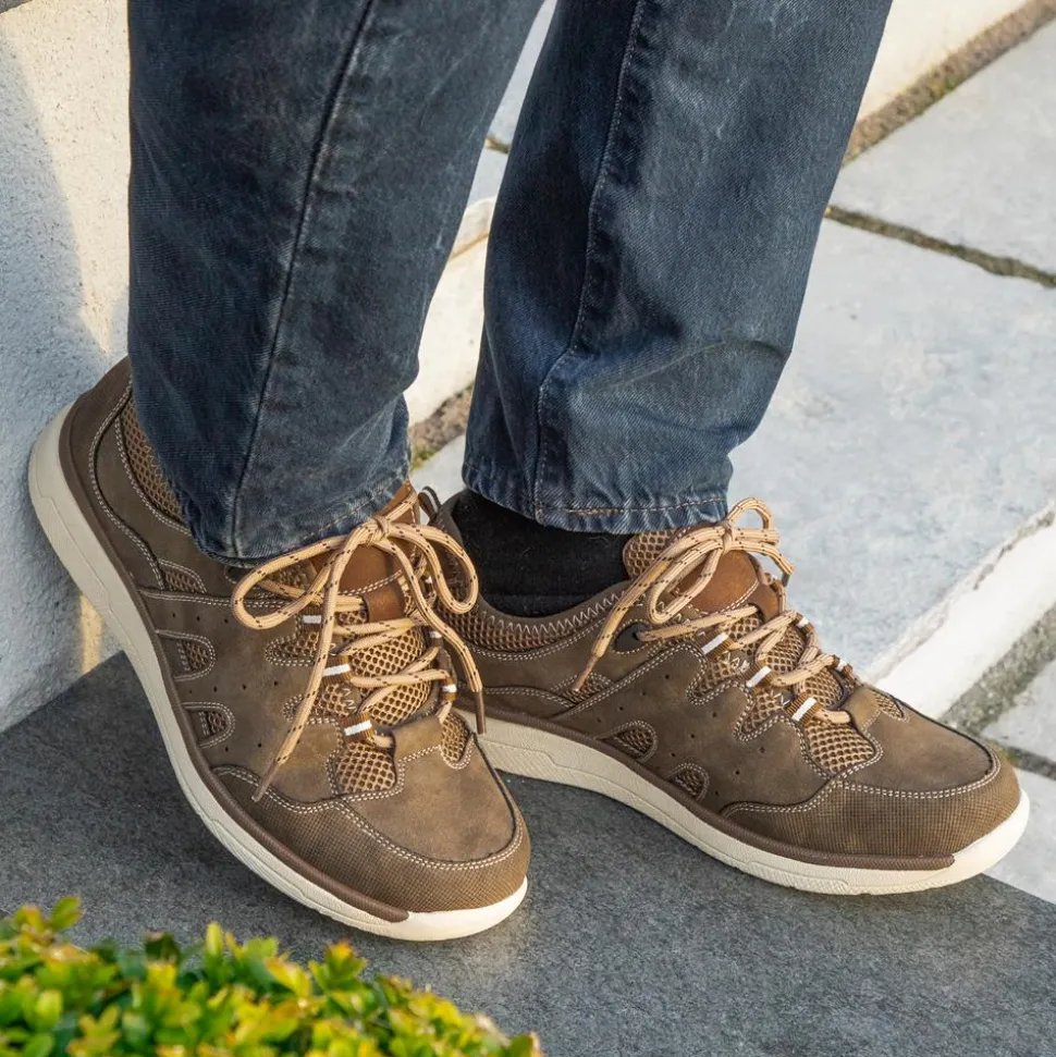 Lace -Up Trainers for Men - Taupe