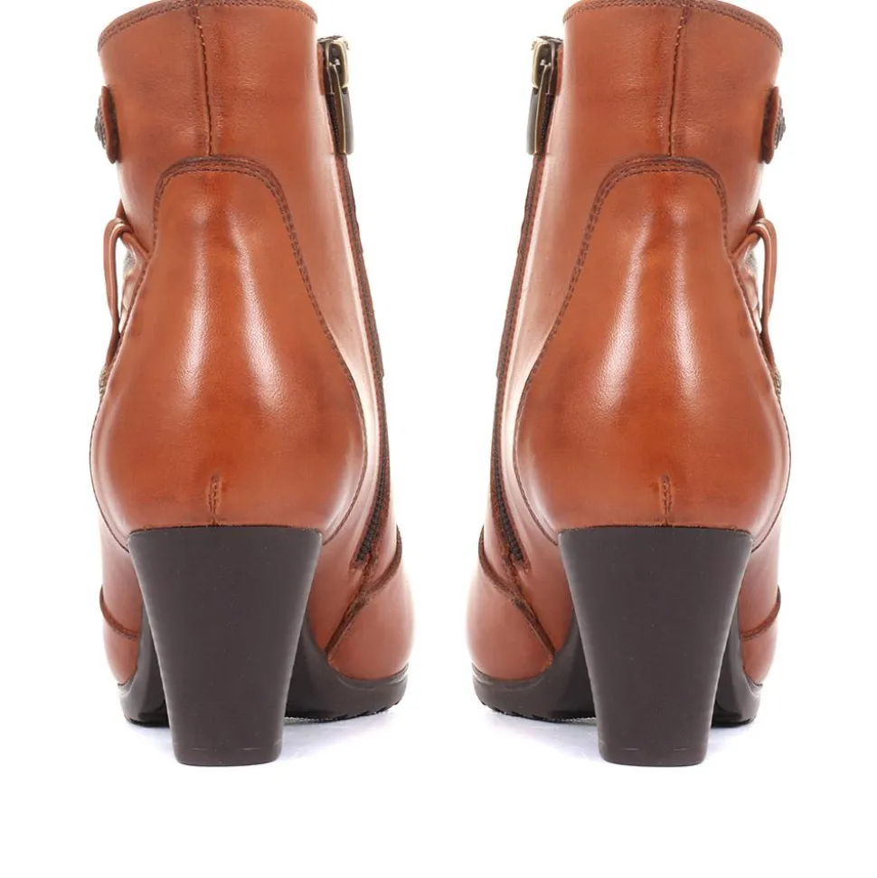 Leather Ankle Boots - Tan