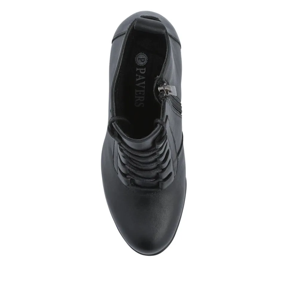 Leather Block Heeled Lace-Up Boots - Black