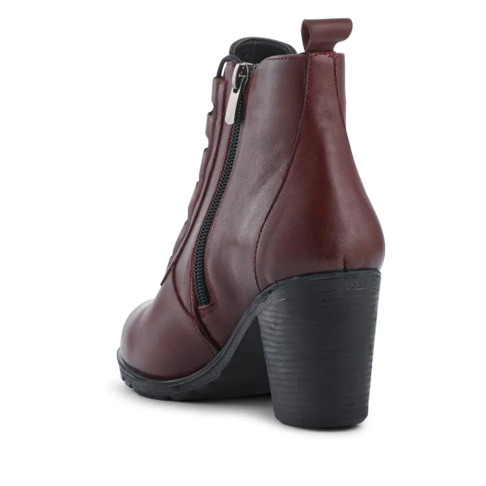 Leather Block Heeled Lace-Up Boots - Burgundy