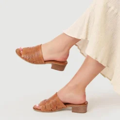 Leather Block-Heeled Mules - Tan