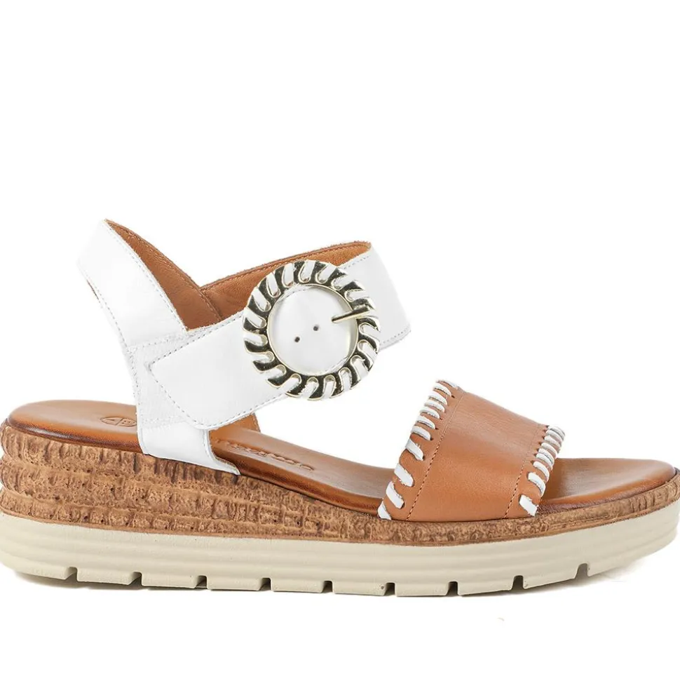 Leather Buckle Fasten Wedge Sandals - White-Tan