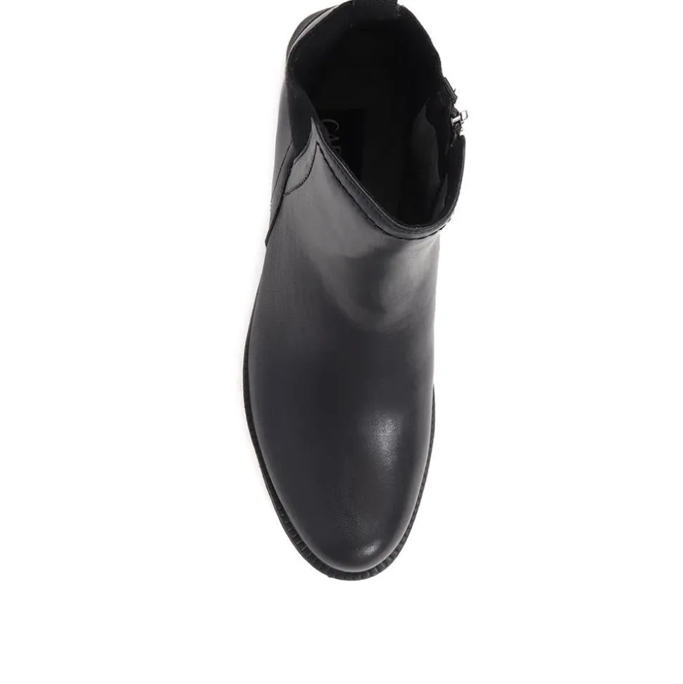 Leather Cleated Sole Chelsea Boots - Black