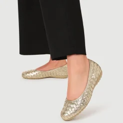 Leather Cushioned Pumps - Gold