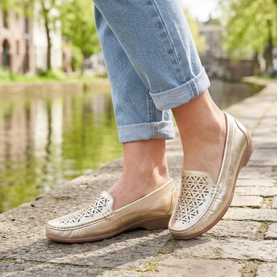 Leather Cut Out Detail Moccasin - Soft Gold