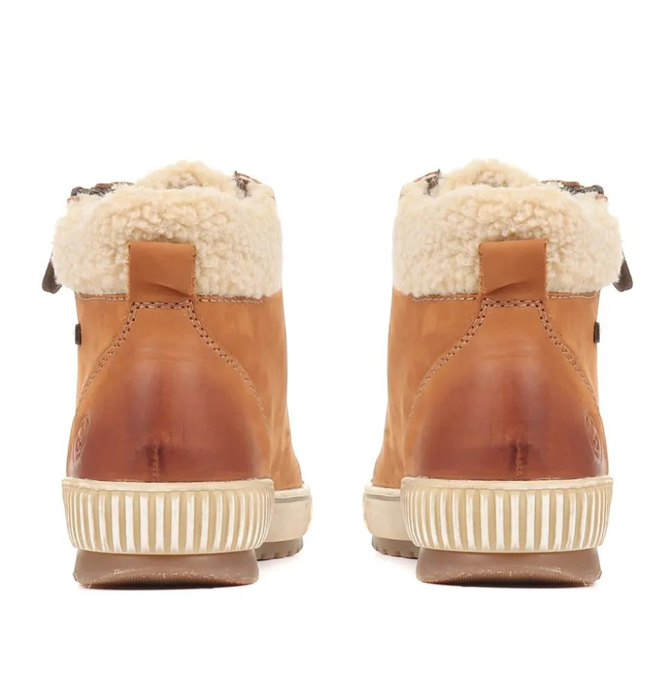 Leather High-Top Trainers - Tan