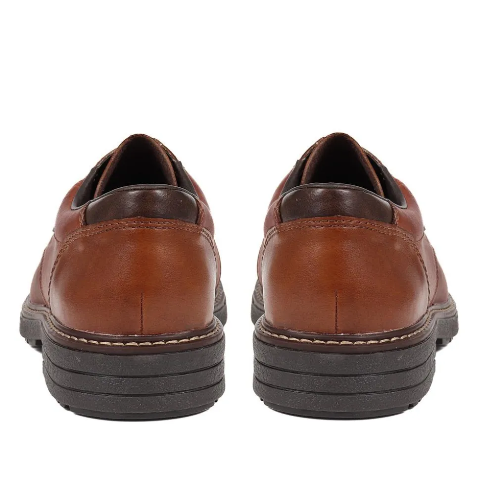 Leather Lace-Up Shoes - Tan