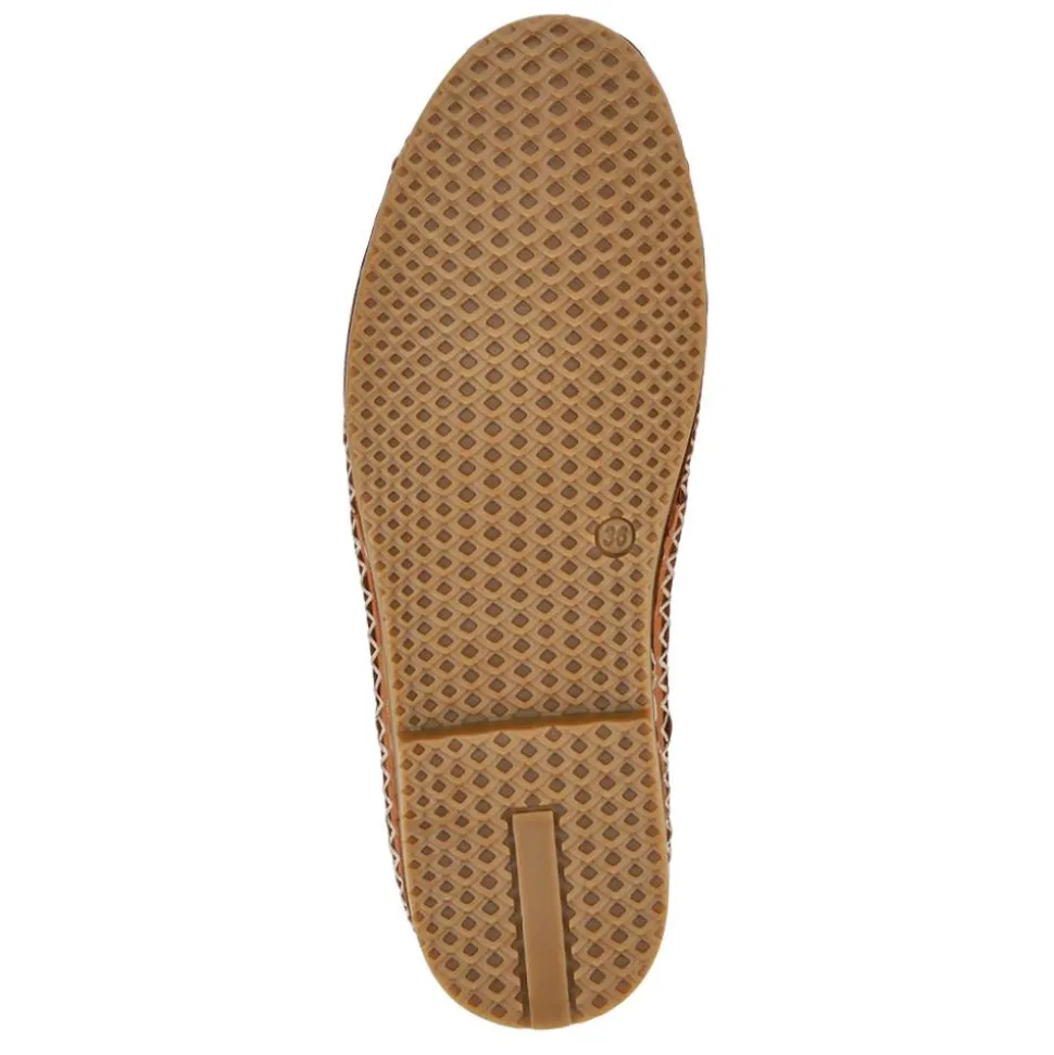 Leather Lace-Up Shoes - Tan