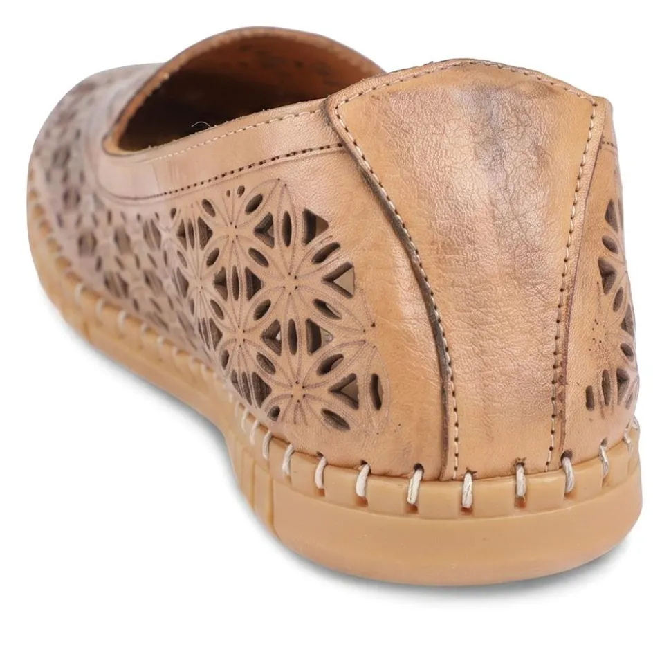 Leather Laser Cut Pumps - Tan
