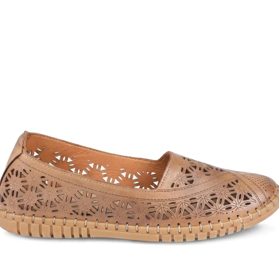 Leather Laser Cut Pumps - Tan