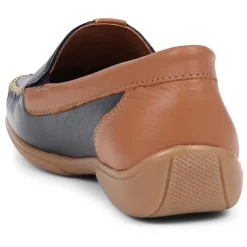 Leather Moccasins - Navy Tan