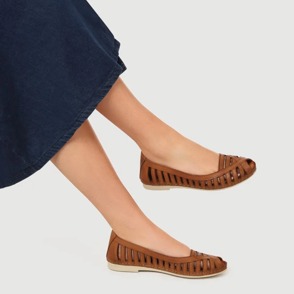 Leather Open-Toe Ballet Flats - Tan