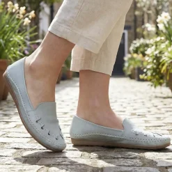 Leather Slip-On Pumps - Pale Blue