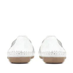 Leather Slip-On Pumps - White