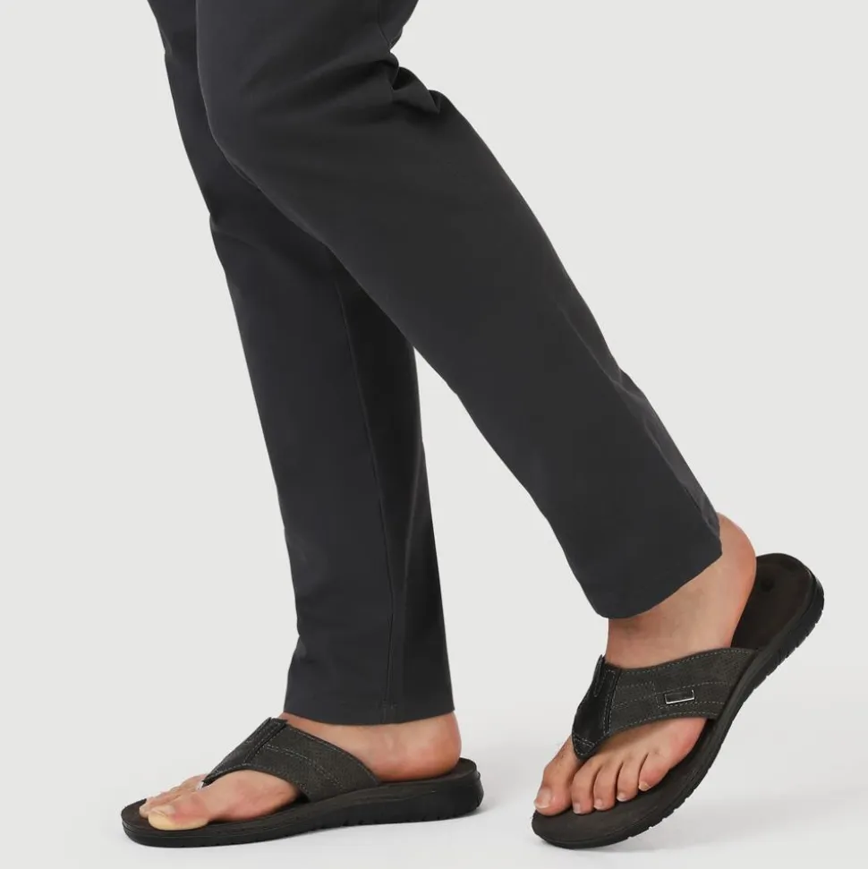 Leather Toe Post Sandals - Black