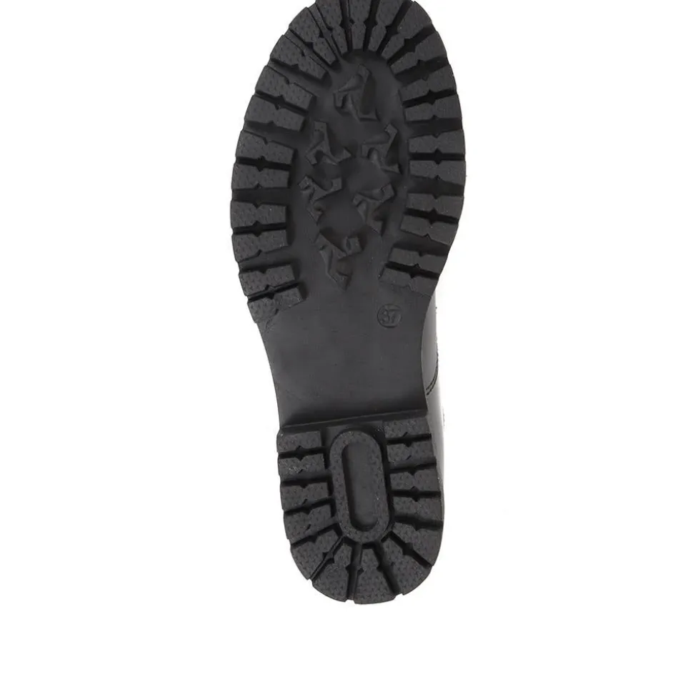 Lightweight Lace Up Shoes - Black