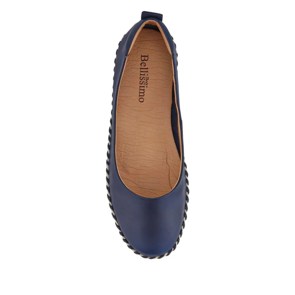 Lightweight Leather Pumps - Navy