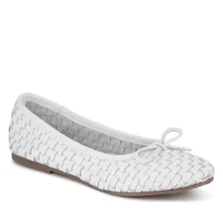 Lightweight Leather Pumps - White