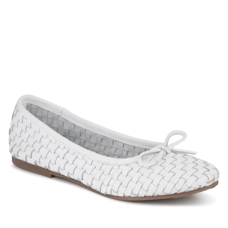 Lightweight Leather Pumps - White