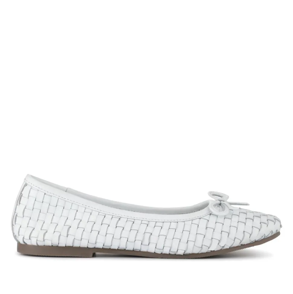 Lightweight Leather Pumps - White