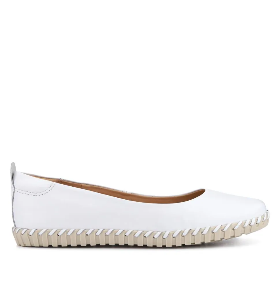 Lightweight Leather Pumps - White