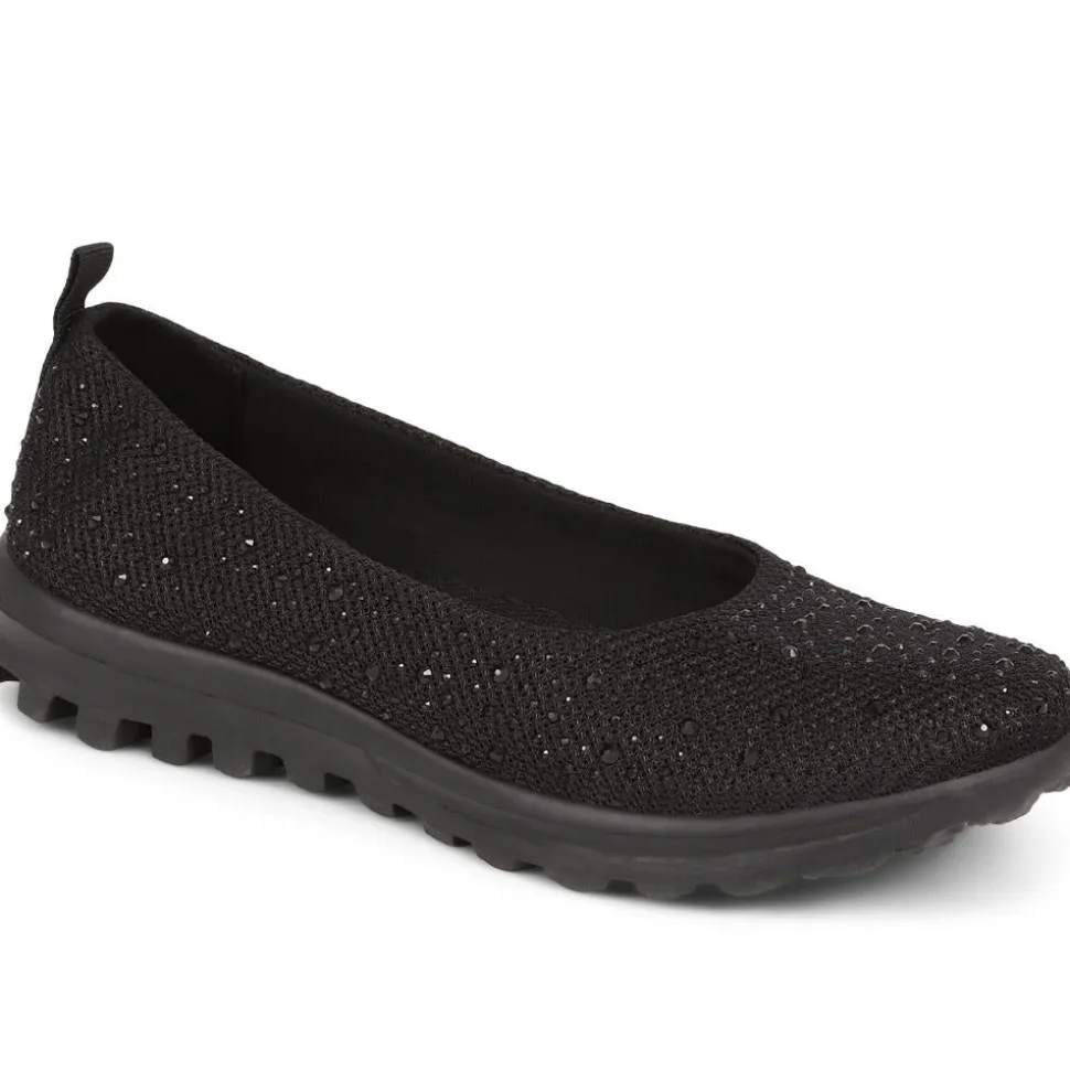 Lightweight Slip On Pumps - Black