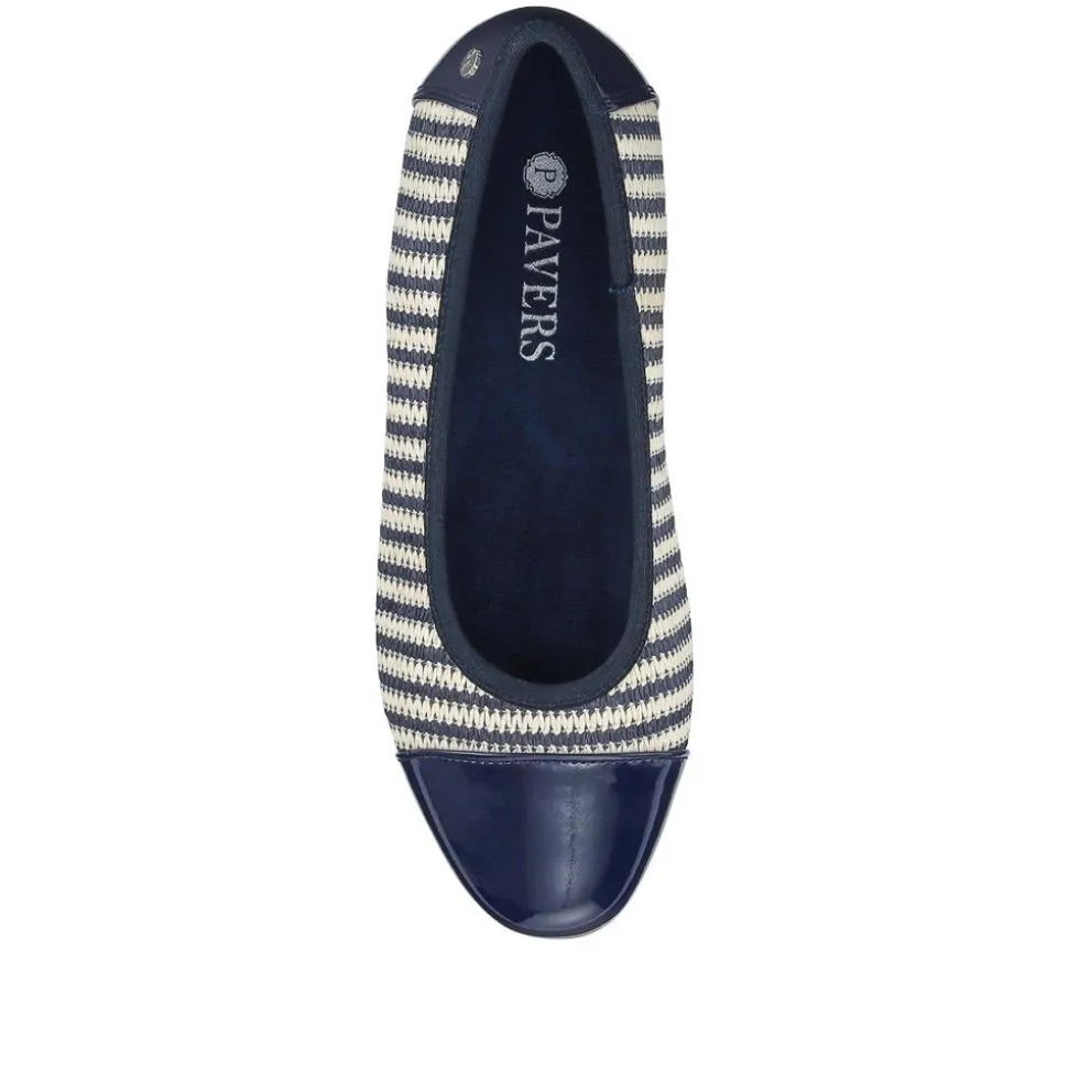 Lightweight Two-Tone Pumps - Navy-White