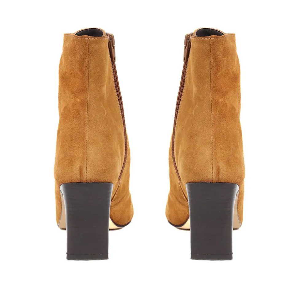 Lorah Leather Lace-Up Boots - Cognac