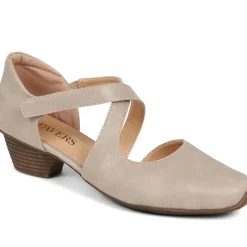 Low-Heeled Court Shoes - Taupe