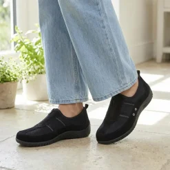 Memory Foam Leather Slip On Trainers - Black