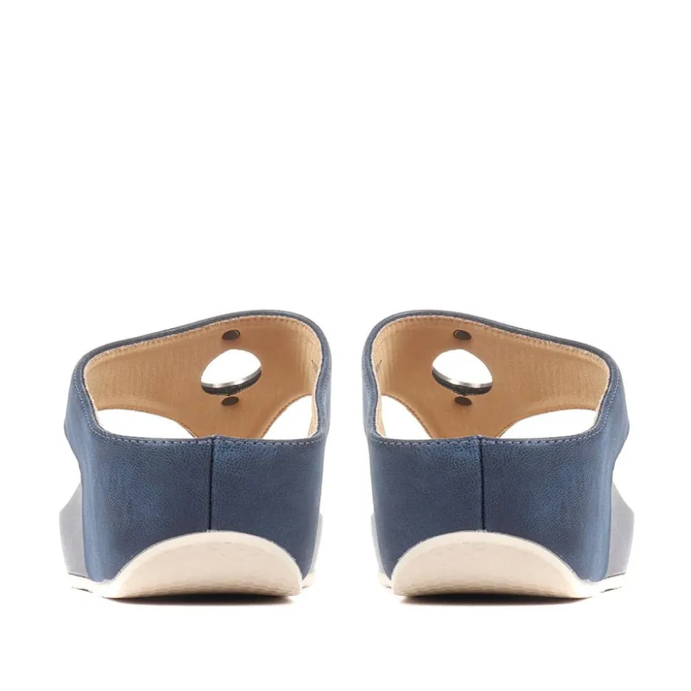 Metallic Toe Post Sandals - Navy