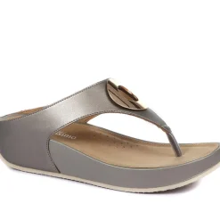 Metallic Toe Post Sandals - Pewter