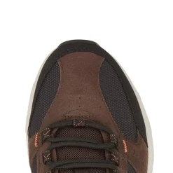 Oak Canyon Lightweight Trainer - Brown