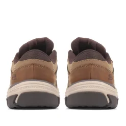 Relaxed Fit: Respected Edgemere Walking Shoes - Brown