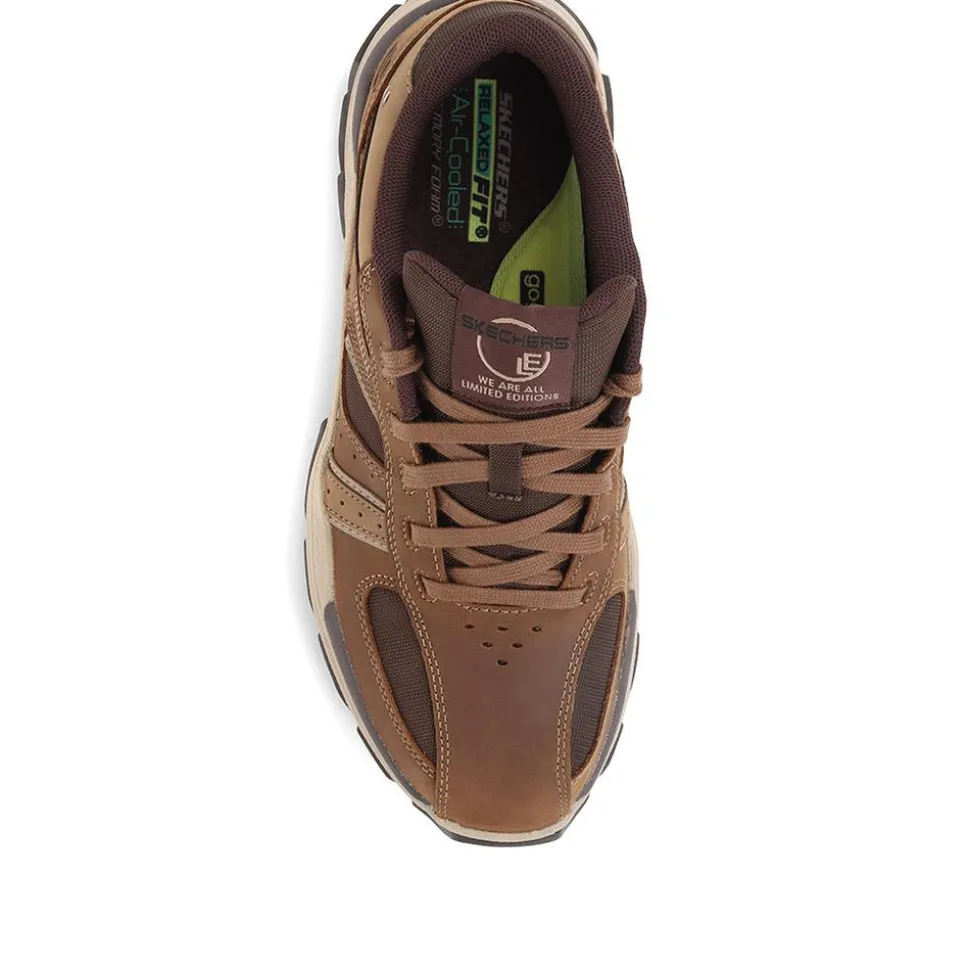 Relaxed Fit: Respected Edgemere Walking Shoes - Brown