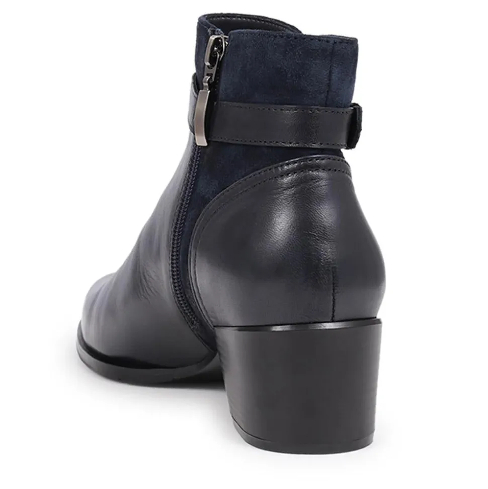 Sarina Heeled Ankle Boots - Navy