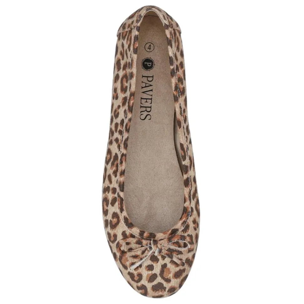 Short-Heeled Casual Pumps - Leopard