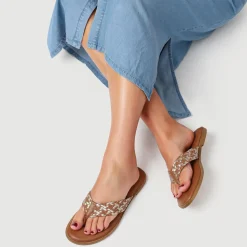 Short-Heeled Toe-Post Sandals - Brown Multi