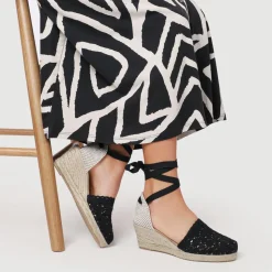 Single Lace Wedge Sandals - Black