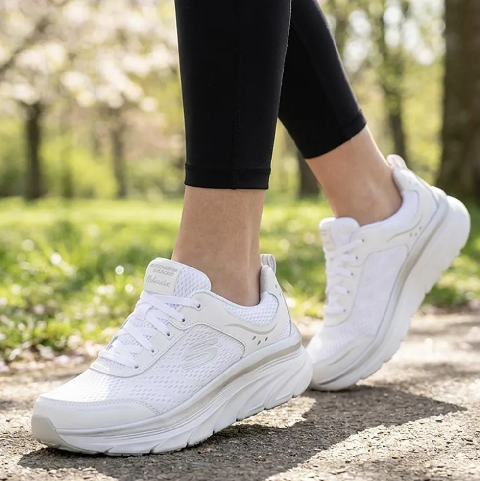 Skechers D'Lux Walker-Infinite Motion Trainers - White-Silver
