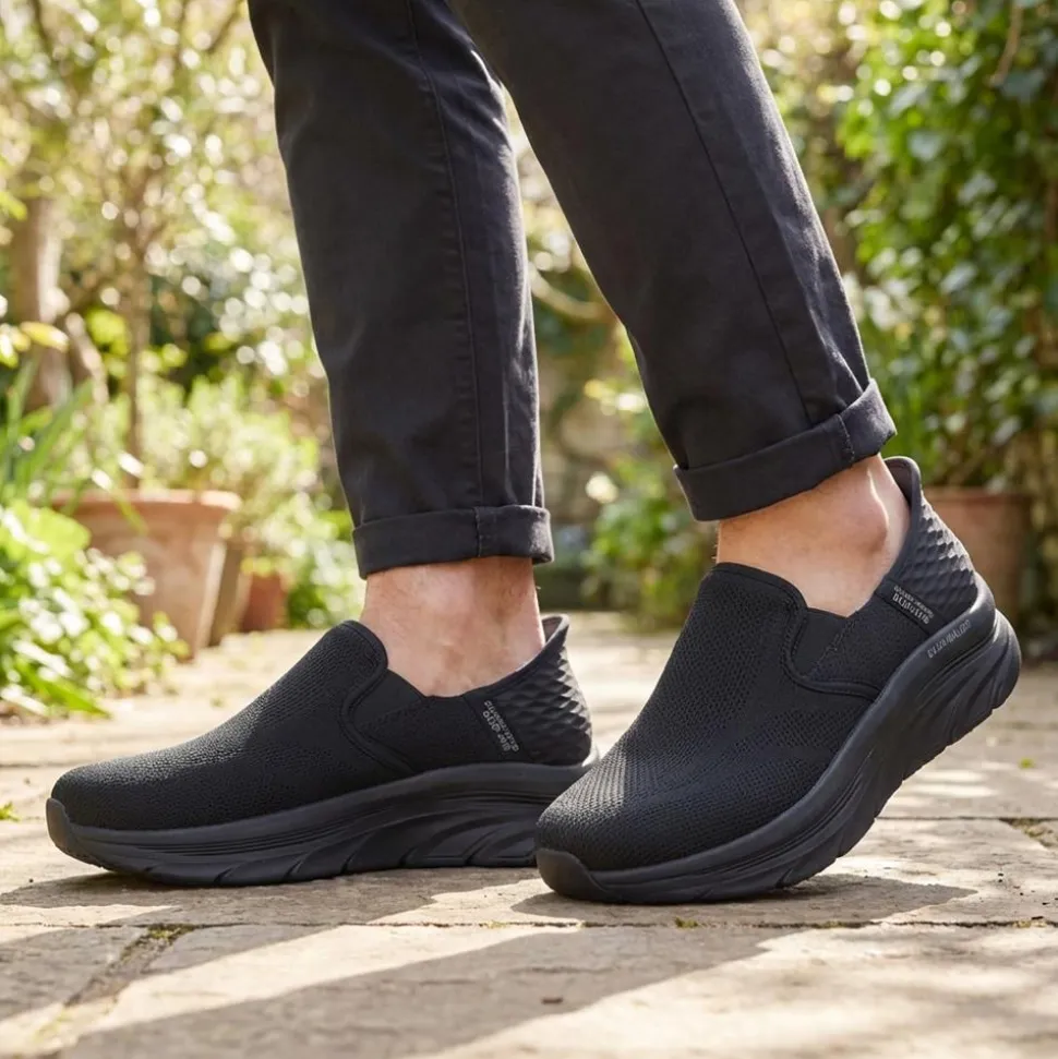 Skechers Extra Wide Slip-Ins D'Lux Walker 2.0 - Black-Black