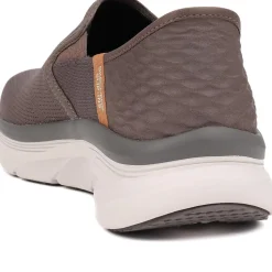 Skechers Extra Wide Slip-Ins D'Lux Walker 2.0 - Brown