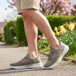 Skechers Relaxed Fit®: Slade Caster Trainers - Khaki