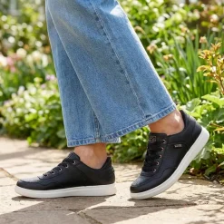 Skechers Slip-ins: BOBS D'Vine Trainers - Black