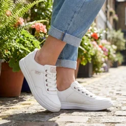 Skechers Slip-ins: BOBS D'Vine Trainers - White
