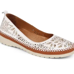 Slip-On Leather Pumps - White