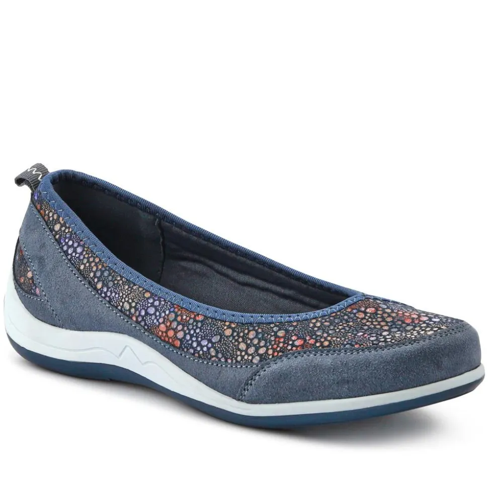 Slip-On Patterned Lightweight Pumps - Denim Multi