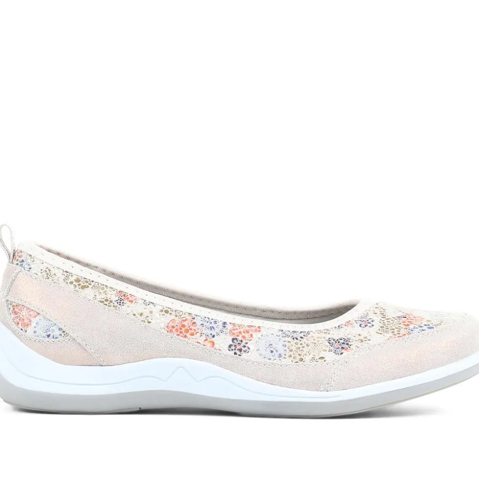 Slip-On Patterned Lightweight Pumps - Floral