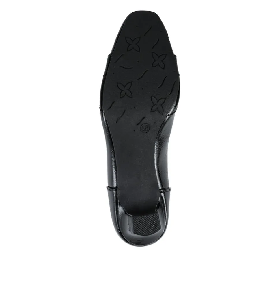 Smart Kitten Heel Court Shoes - Black Patent